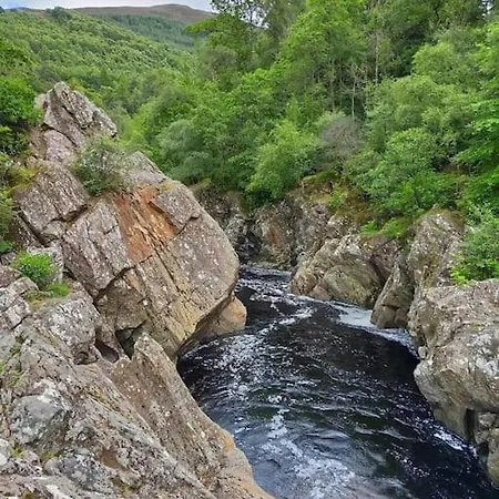 Riverside Lodge In Killiecrankie Bridge of Tilt Esterno foto